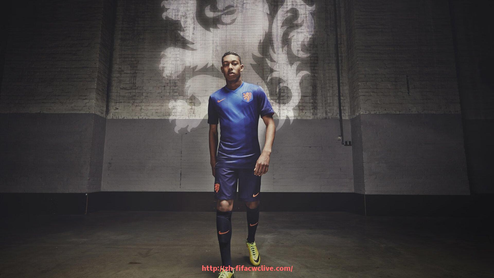 世俱杯直播-哈兰德世俱杯首次亮相表现评估与潜力展望